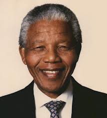 ប្រជាជនអាហ្វ្រិកខាងត្បូងសោកស្ដាយអតីតប្រធានាធិបតី Nelson Mandela - ảnh 1